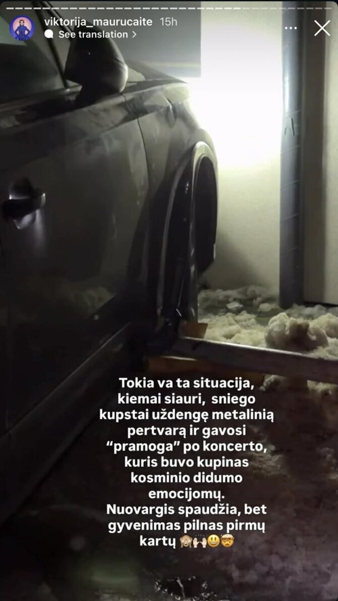 Soc. tinklų nuotr./Viktorijos Mauručaitės užstrigęs automobilis