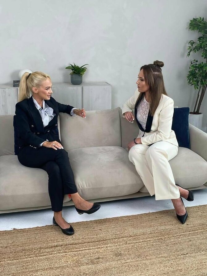Oksana Pikul ir Roberta Kazilionienė