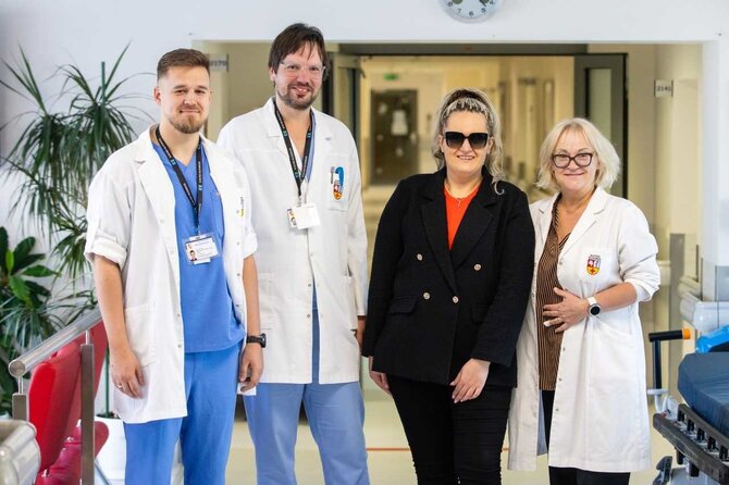 Pranešimo autorių nuotr./Ieva ir Kauno klinikų gydytojų personalas