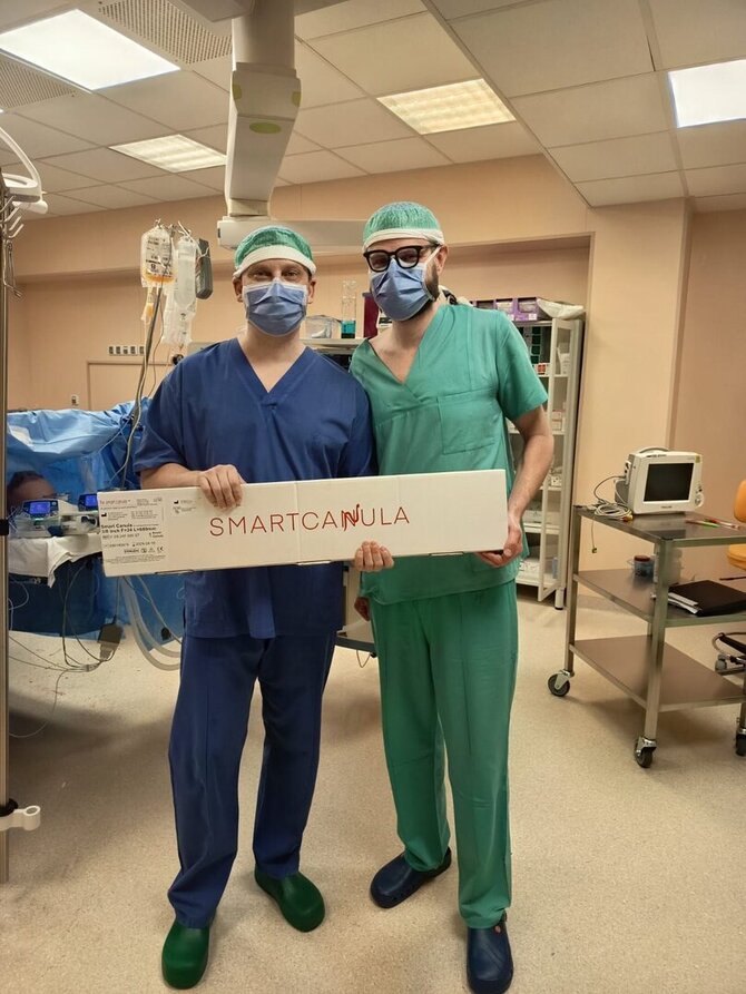 Pranešimo aut. nuotr./S.Raugelė ir naujos kartos veninė kaniulė