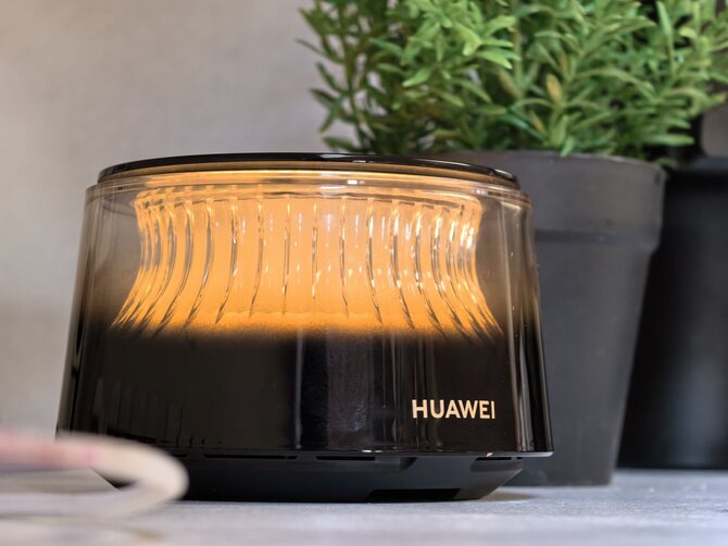 „Huawei“ nuotr./„Huawei WiFi Mesh X3 Pro“: kai technologijos tampa namų dalimi