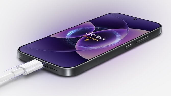 „Xiaomi“ nuotr./Ieškote greito ir su kitais įrenginiais suderinamo telefono? „Xiaomi 17“ vertas jūsų dėmesio