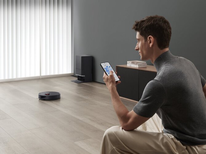 „Xiaomi“ nuotr./Išmanus, tylus ir efektyvus: robotas-dulkių siurblys „Xiaomi Robot Vacuum X20 Max“ keičia jūsų namų valymo įpročius