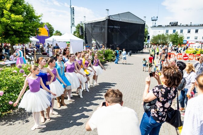 „Ogmios miestas“ nuotr./„Ogmios miesto“ ruošiamas „Gimtadienis ant žolės“ šįsyk turės kilnią misiją – kvies prisidėti prie paramos Ukrainai 