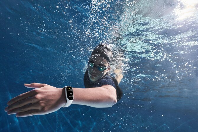 „Xiaomi“ nuotr./Išmanioji apyrankė „Xiaomi Smart Band 10“ – ne tik rafinuotas stilius, bet ir patrauklus funkcionalumas 