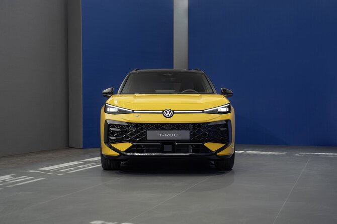 Organizacijos nuotr./„Volkswagen“ pristatė naująjį „T-Roc“: šiuolaikiškas dizainas, hibridinės jėgainės ir aukštesnio segmento įranga 