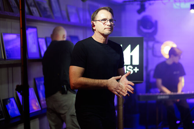 Gretos Skaraitienės / BNS nuotr./Tinklalaidė „Muzika, kurią jauti“, svečiuose – Marijonas Mikutavičius
