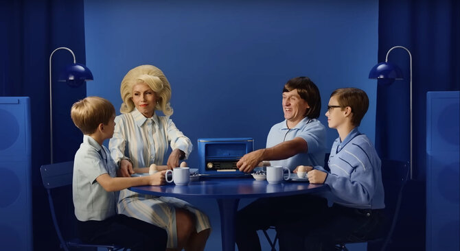 M1/Kadras iš M PIENO reklamos
