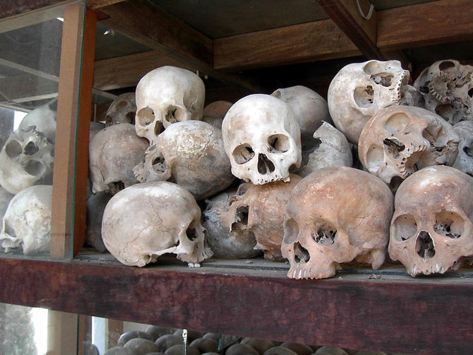 Wikipedia.org nuotr./Raudonųjų khmerų aukų kaukolės