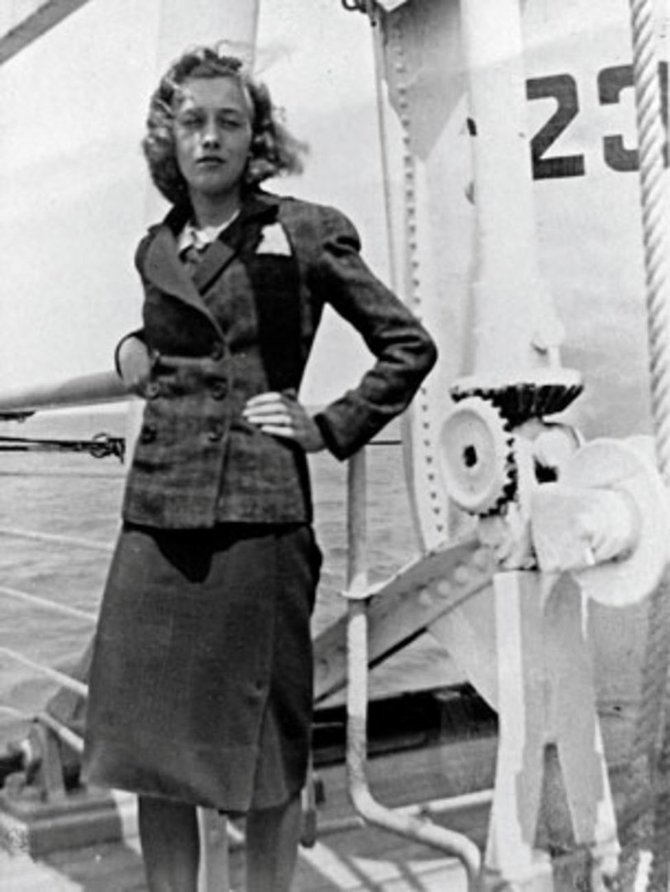 Asmeninio archyvo nuotr./15-metė Gisela Knepel laive „St. Louis“