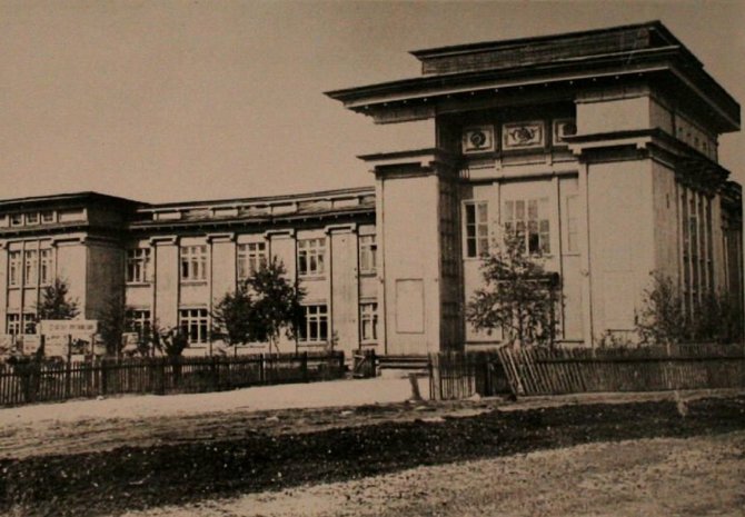 gulagmuseum.org nuotr./Sevželdorlago valdybos pastatas