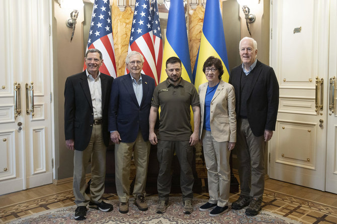 ZUMAPRESS / Scanpix nuotr./Volodymyro Zelenskio susitikimas su JAV senatoriais
