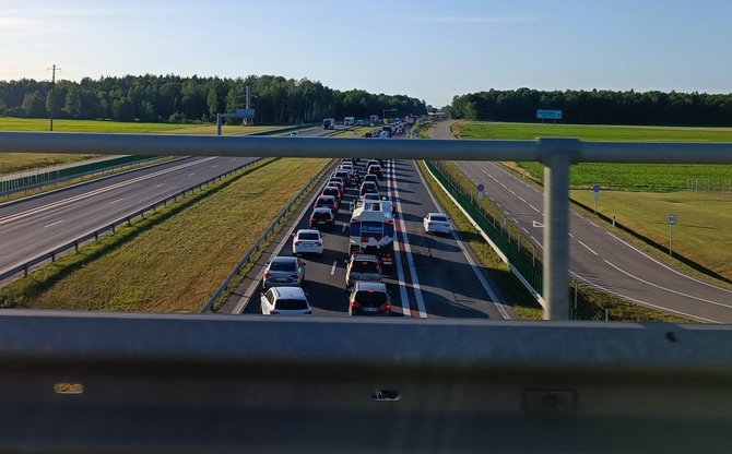 15min nuotr./Spūstis Klaipėdos link