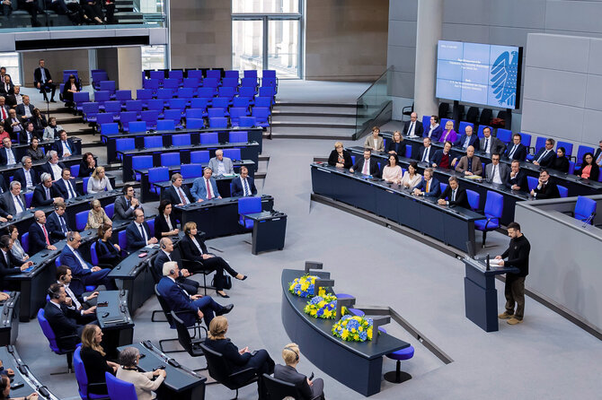 „Scanpix“ nuotr./Volodymyras Zelenskis sako kalbą Vokietijos Bundestage 2024 m. birželio 11 d.