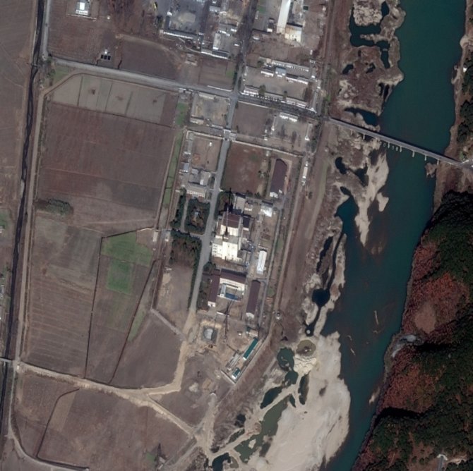 „Reuters“/„Scanpix“ nuotr./Jongbjono branduolinis centras iš palydovo