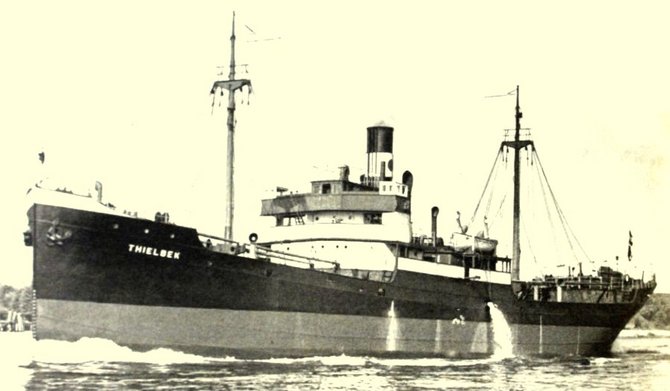 Wikipedia.org nuotr./Krovininis laivas „Thielbek“