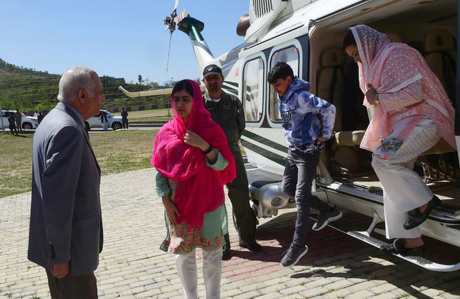 AFP/„Scanpix“ nuotr./Malalos Yousafzai vizitas į gimtinę