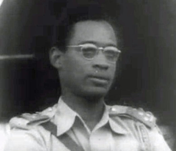 Wikipedia.org nuotr./Pulkininkas Mobutu 1960-aisiais