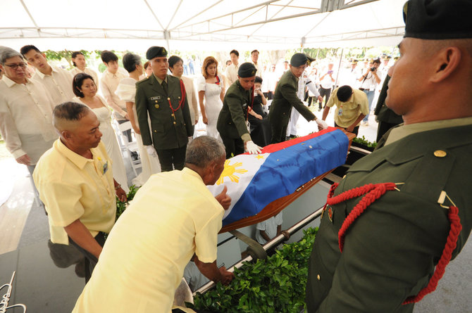 AFP/„Scanpix“ nuotr./Ferdinando Marcoso laidotuvės (2016 m. lapkričio 18 d.)