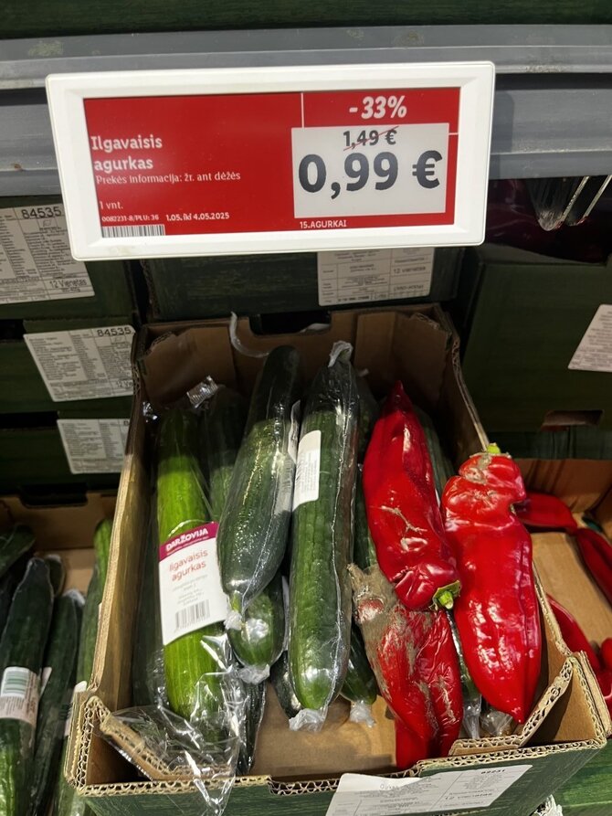 15min skaitytojo nuotr./Paprikos „Lidl“ parduotuvėje