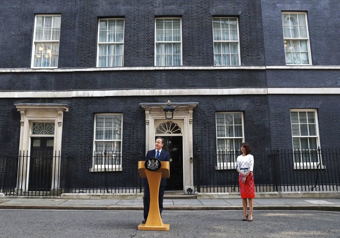 „Reuters“/„Scanpix“ nuotr./Davido Camerono pranešimas apie pasitraukimą