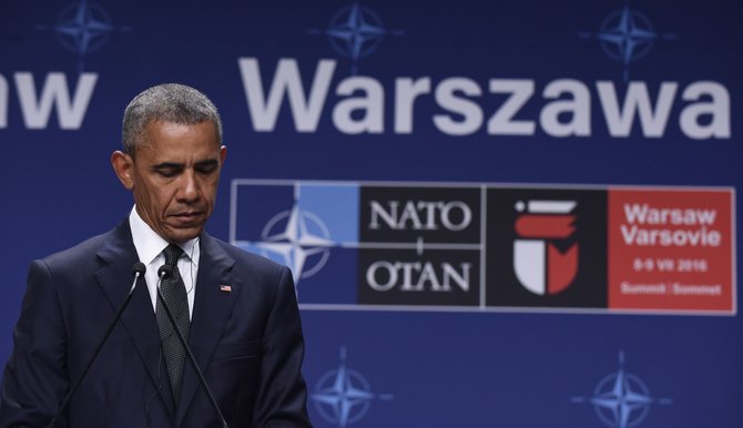„Scanpix“/AP nuotr./Barackas Obama Varšuvoje