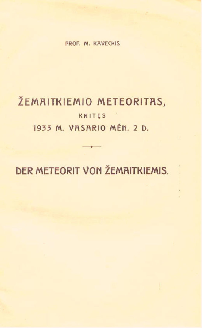 Asmeninis M.Ivanovo fotoarchyvas/Prof. M.Kaveckio brošiūros apie Žemaitkiemio meteoritą viršelis