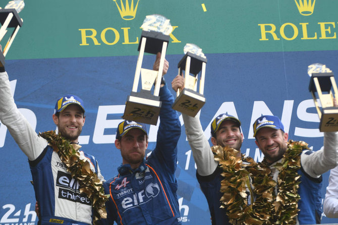 AFP/„Scanpix“ nuotr./Thomas Tribotte, Nicolas Lapierre, Andre Negaro ir Pierre Thiriet (Alpine A470-Gibson Nr. 36), pirmoji vieta LMP2