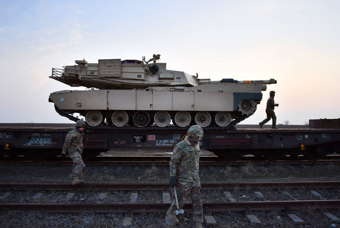 AFP/„Scanpix“ nuotr./Bradley šarvuota kovos mašina „Bradley Fighting Vehicle“ 