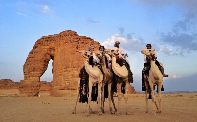 Experiencealula.com iliustr./Al Ula dramblio uola