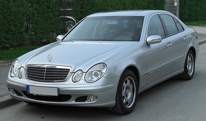 Wikimedia Commons nuotr./Mercedes E klasė