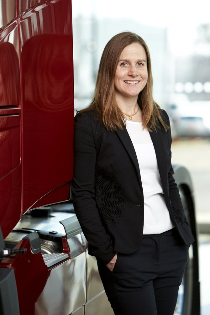 Volvo nuotr./„Volvo Trucks“ eismo ir produktų saugumo vadovė Anna Wrige Berling