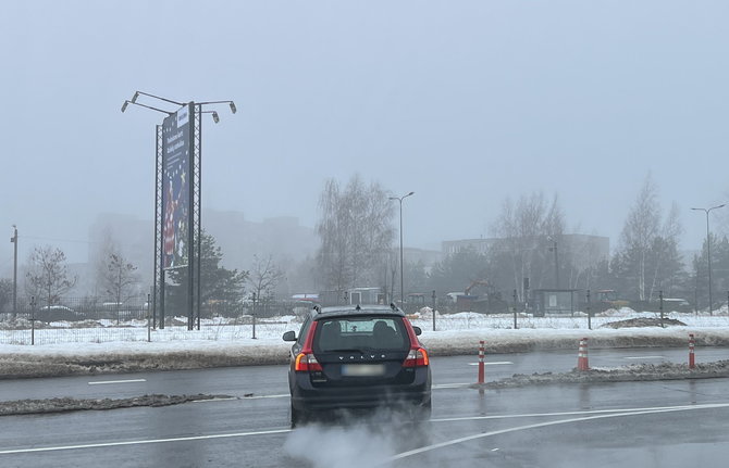 15min skaitytojų nuotr./Spūstys Vilniuje paskutinį penktadienį prieš Kalėdas