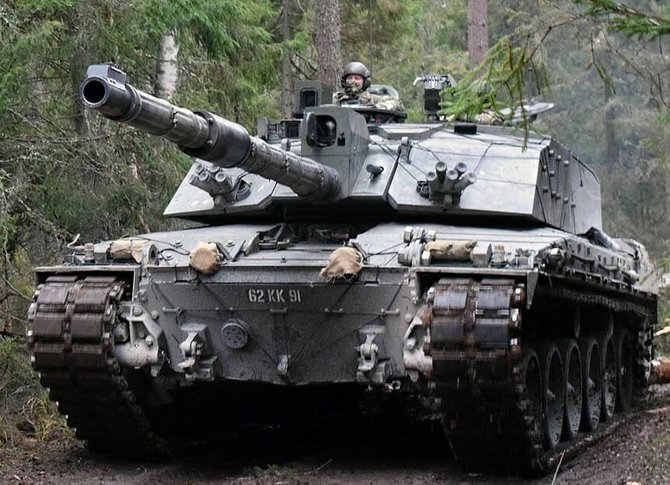 Britiškas Challenger 2.