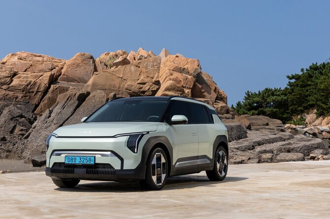 Elektromobilis Kia EV3 (Gamintojo nuotr.)