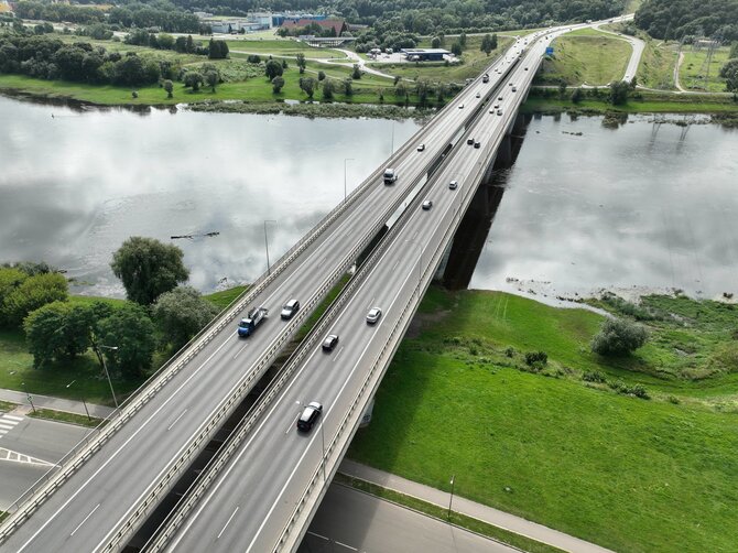 Via Lietuva iliustr./Kelias A5 (Kaunas–Marijampolė–Suvalkai), Č.Radzinausko tiltas