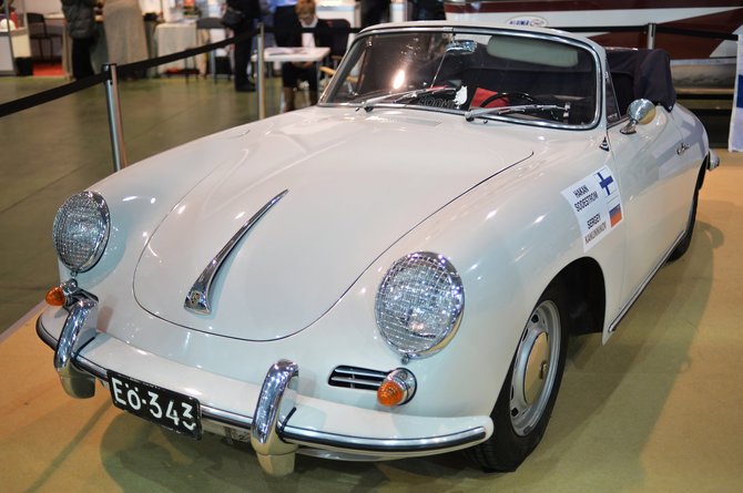 Scanpix/Sputnik nuotr./Porsche 356 , „Oldtimer Gallery“ senovinių automobilių paroda Maskvoje