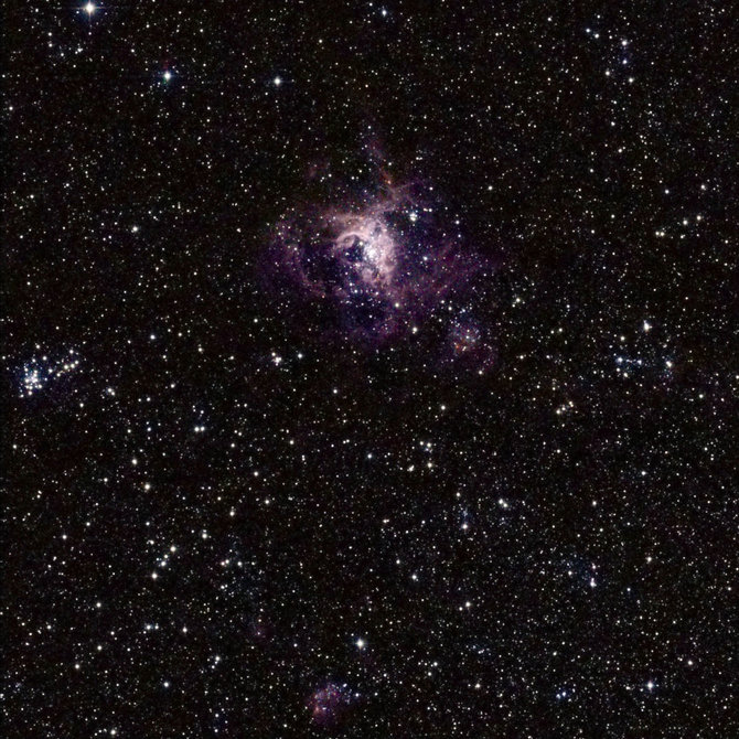 Astrogallery.com iliustr./Tarantulo ūkas pro nedidelį antžeminį teleskopą