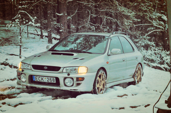 Autoplius.lt iliustr./Subaru Impreza GT