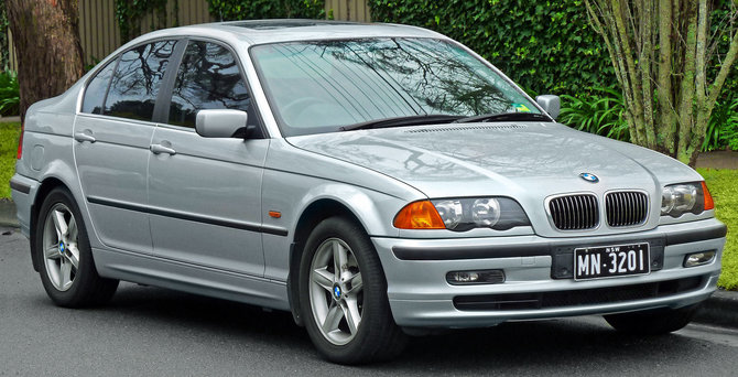 Wikimedia Commons nuotr./1998-2001 m. BMW 328i_(E46)