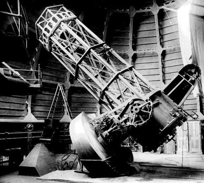 1908 m. Maunt Vilsono, JAV, observatorijoje pradėjo veikti 152 cm. skersmens veidrodinis teleskopas/ Astronomy.com
