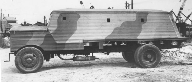 Trucker nuotr./1940–1941 m. britai gamino betoninius sunkvežimius