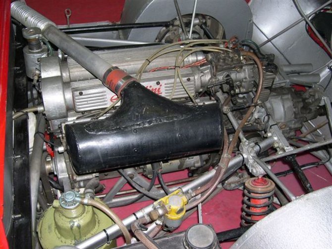 Wikimedia Commons iliustr./„Bandini 1000 turbo“