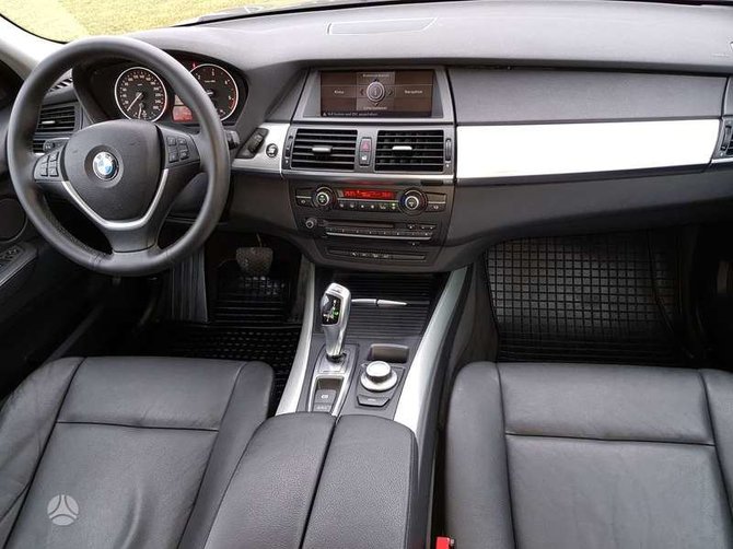 Autoplius.lt iliustr./Parduodamo BMW X5 nuotraukos