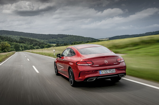Mercedes nuotr./„Mercedes-Benz“ C klasės automobiliai