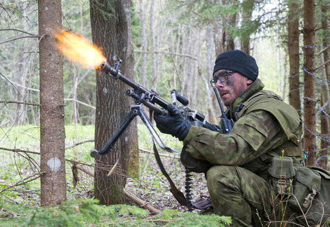 Eesti Kaitsevägi nuotr./Estijos Skautų bataliono kariai