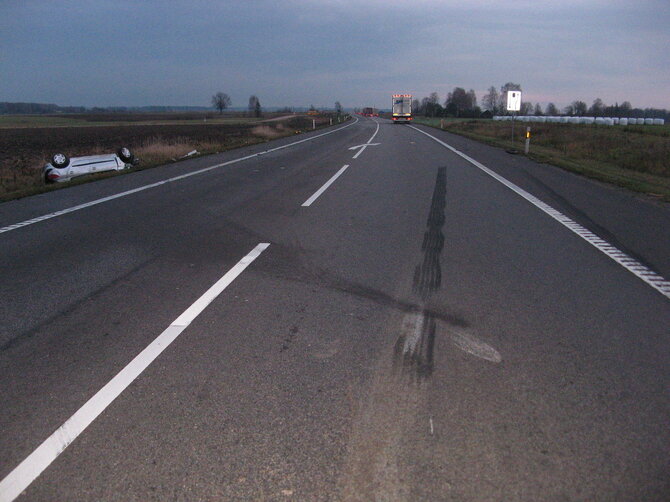 Marijampolės apskrities VPK nuotr./Įvykio vietoje Kazlų Rūdos savivaldybėje