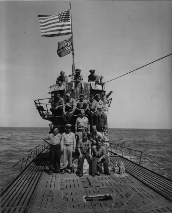 uboatarchive.net nuotr./Laive U-505 – amerikiečių jūreiviai