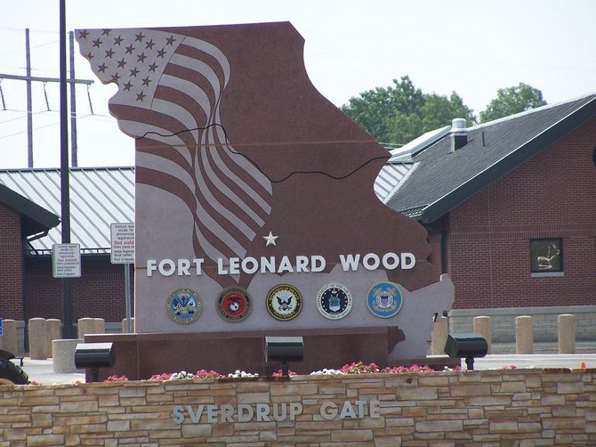 JAV kariuomenės nuotr./„Fort Leonard Wood“ karinė bazė savo dydžiu prilygsta miestui, jos teritorijoje dislokuota nemažai įvairių karinių vienetų