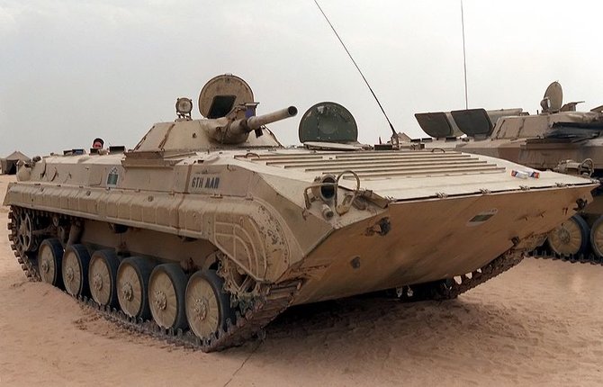 commons.wikimedia.org/JAV jūrų pėstininkų korpuso nuotr./Rusų gamybos šarvuotis BMP-1